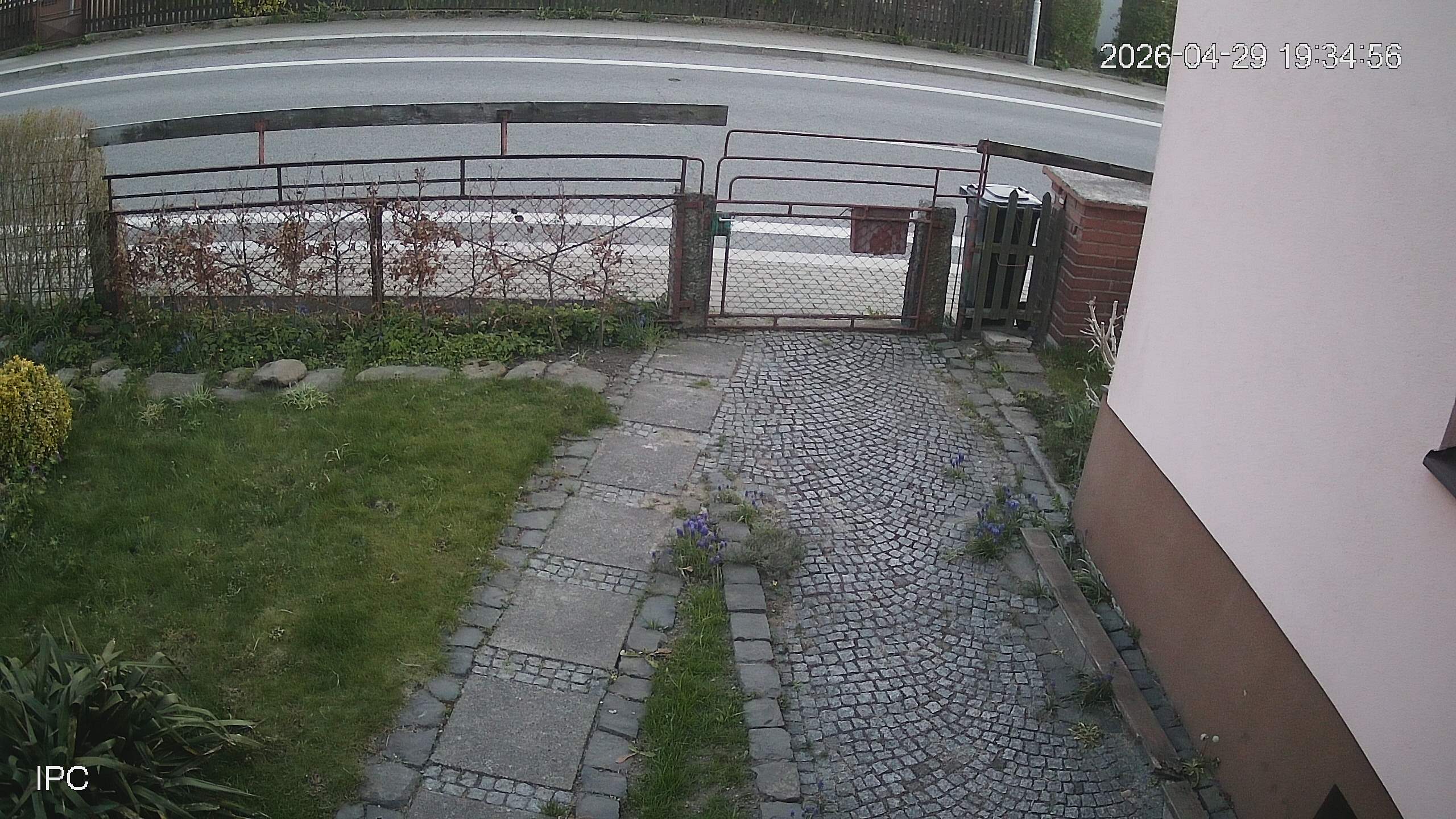 Capture
